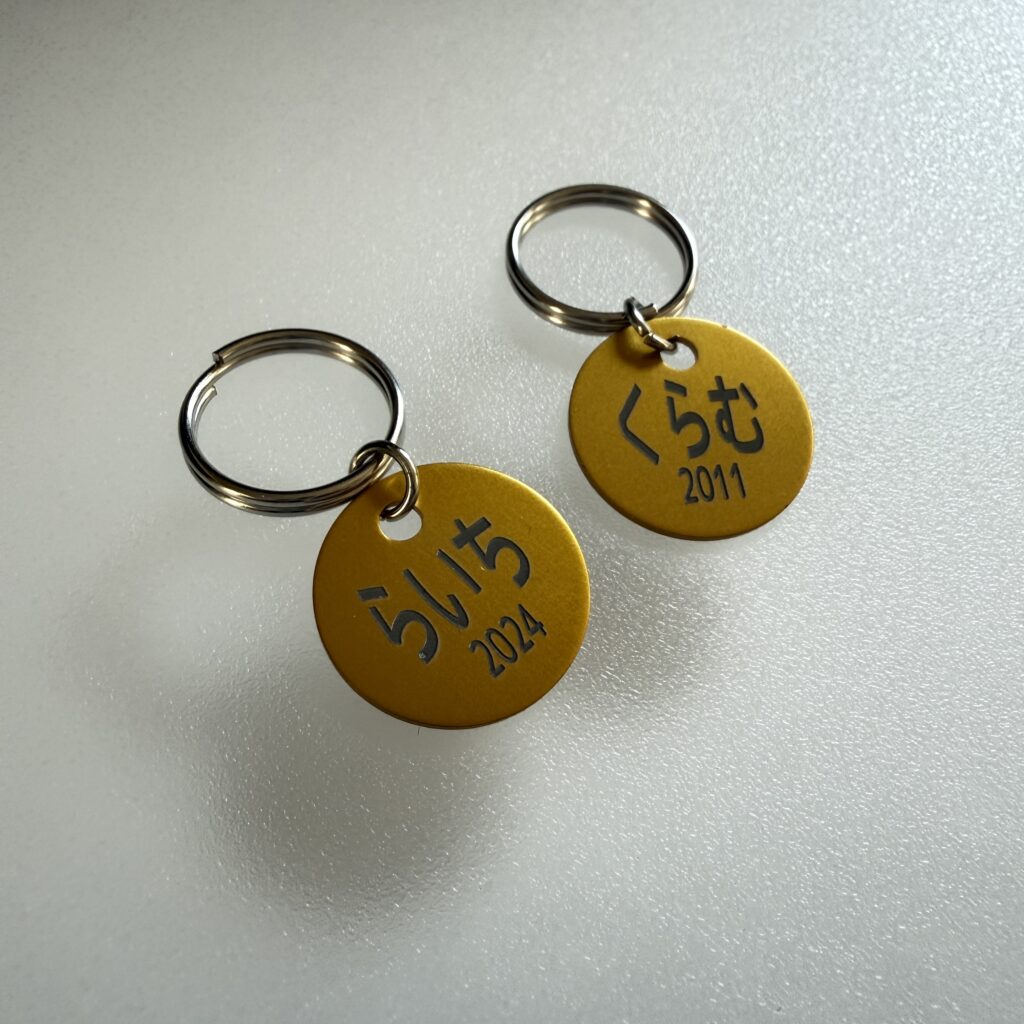 【ご注文品紹介】M様 二匹の猫ちゃん用ニャンコタグを製作しました